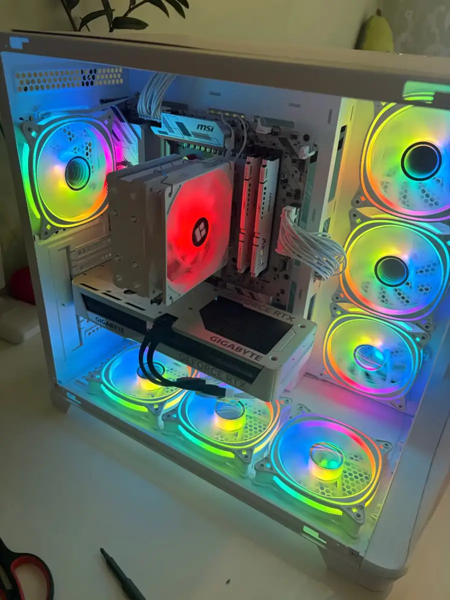 Ремонт MSI MSI + Gigabyte GeForce RTX, DDR5 Fury Beast: ігровий пк msi/rtx: перегрів під навантаженням і шум вентиляторів — О
