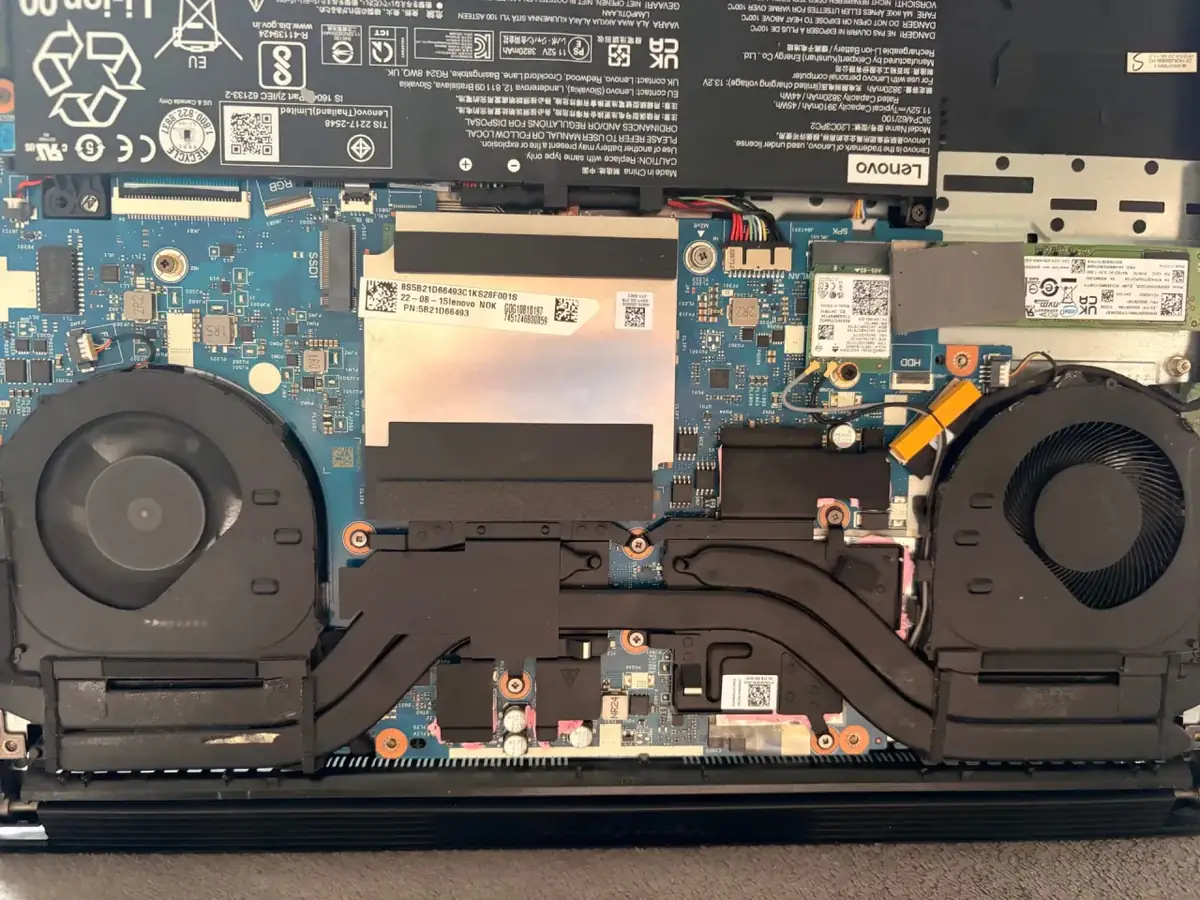 Симптом до ремонту: Lenovo IdeaPad Gaming 3 — lenovo ideapad gaming у святошині: високий fps, але сильний перегрів, метро Дружби народів, Київ