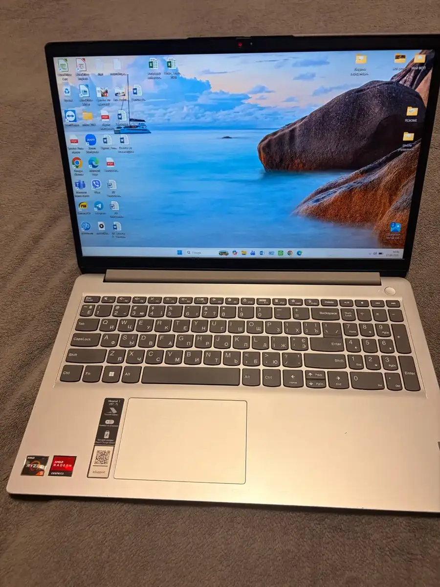 До ремонту: Lenovo IdeaPad 3 15 — lenovo ideapad: розбита матриця після падіння, Київ